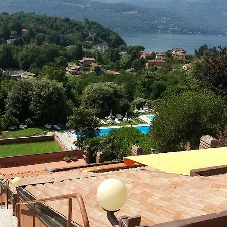 Condominio Mirasole *